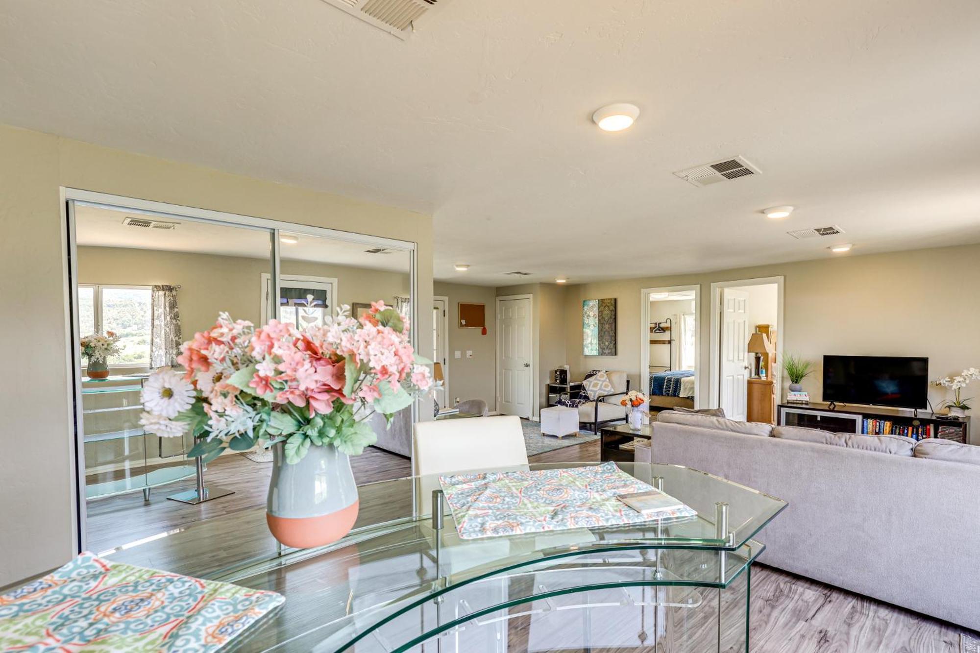 Escondido Vineyard Estate Walk To Wineries!ヴィラ エクステリア 写真